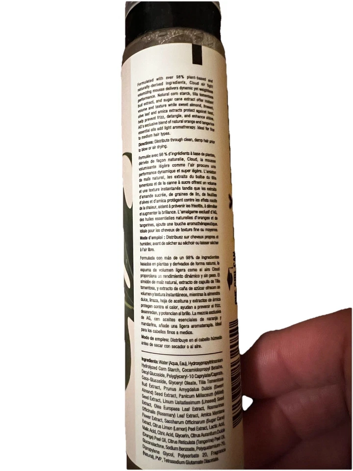 Mousse voluminizadora AG Hair Natural Cloud Airlight 3,6 fl oz Foto 2 de 3