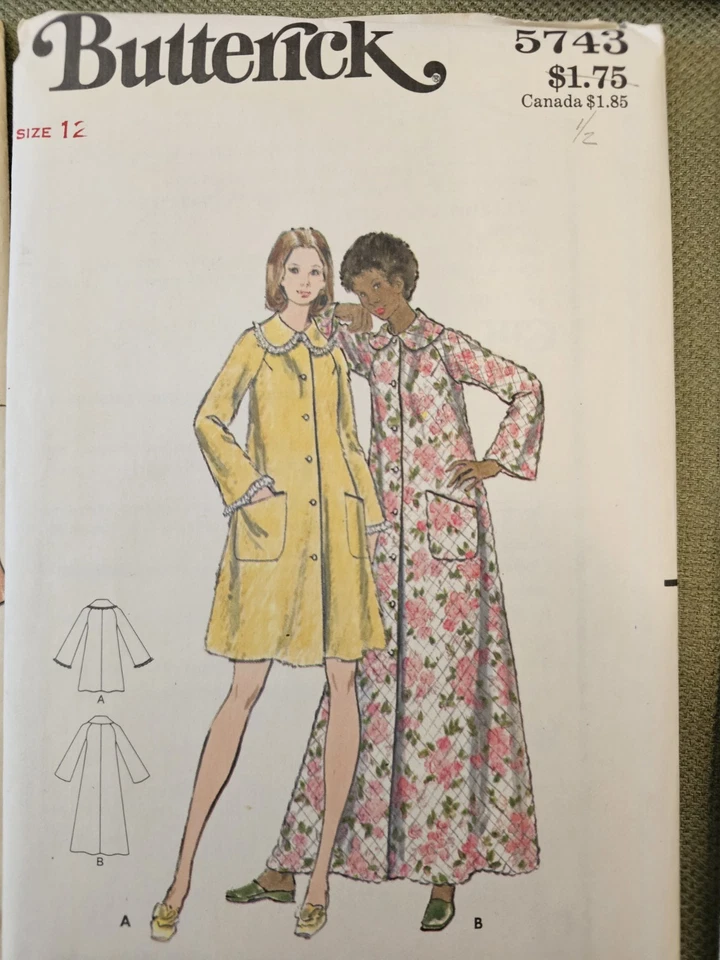 Lot Of 8 1970s Sewing Patterns Dresses Robes Skirts Jumpsuits Mostly Size 12 - Image 4 of 4