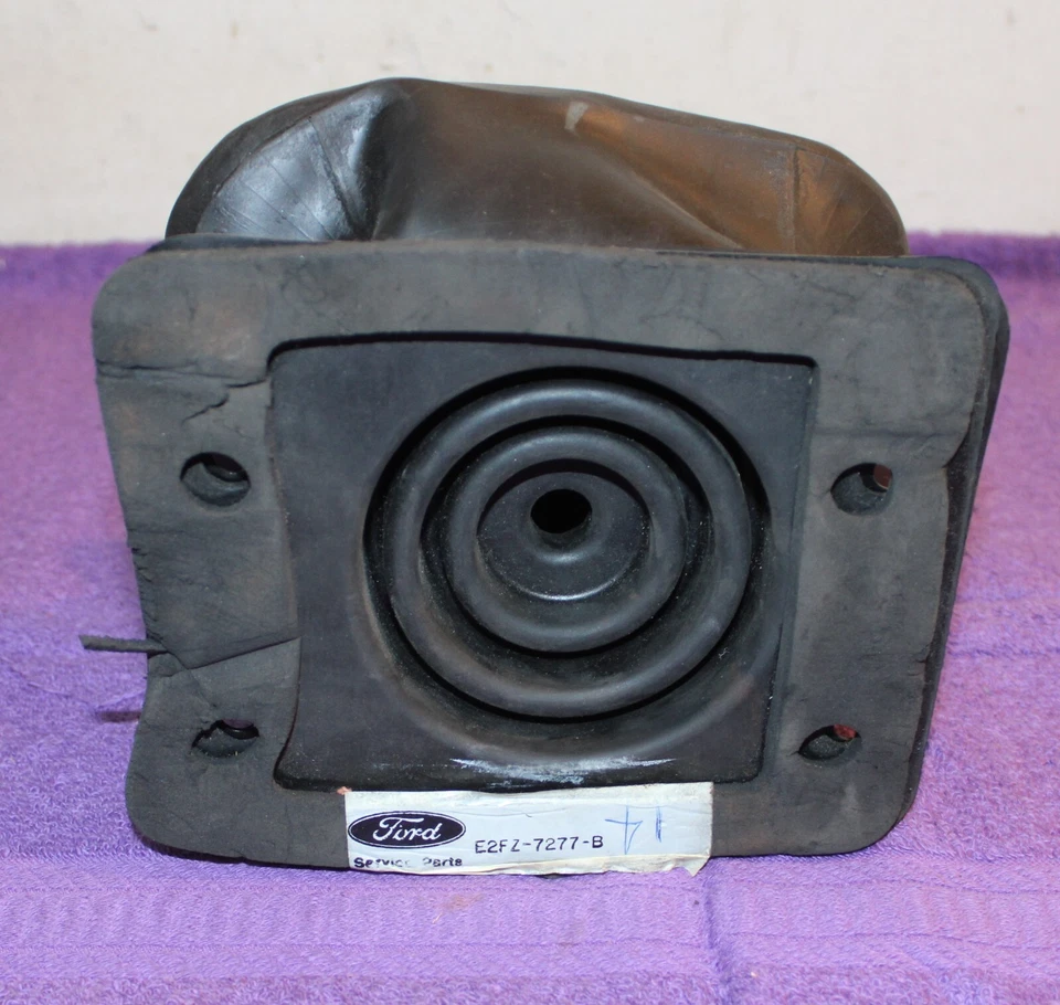 1982 1983 1984 Ford Escort EXP Lynx LN7 NOS M/T TRANS SHIFT LEVER BOOT - Image 4 of 4