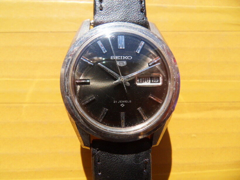 Vintage SEIKO 5 JAPAN 21 Jewels Automatic Men's Watch 6119 Vintage SEIKO 5 JAPAN 21 Jewels Automatic Men's Watch 6119