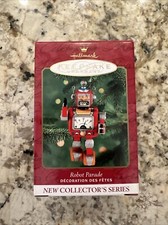 Hallmark Keepsake Ornament-Robot Parade Decoration-Handcrated  Tin - 2000