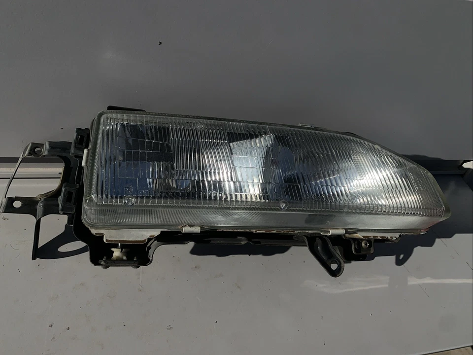 MONTAJE DE FAROS STANLEY 1989-1990 ACURA LEGEND PASAJERO LADO DERECHO OEM 89-90 Foto 3 de 4