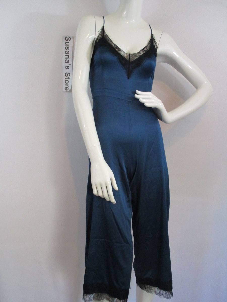 ♡bebe♡ Asymmetric Butterfly Tank Top | bebe