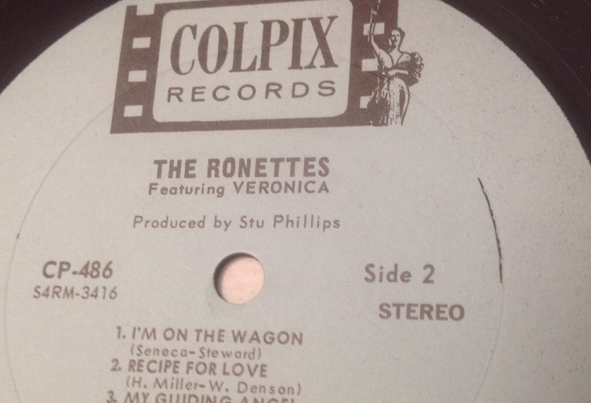 洋楽 The Ronettes featuring Veronica (COLPIX) Amazon.com: The Ronettes Featuring Veronica: CDs & Vinyl