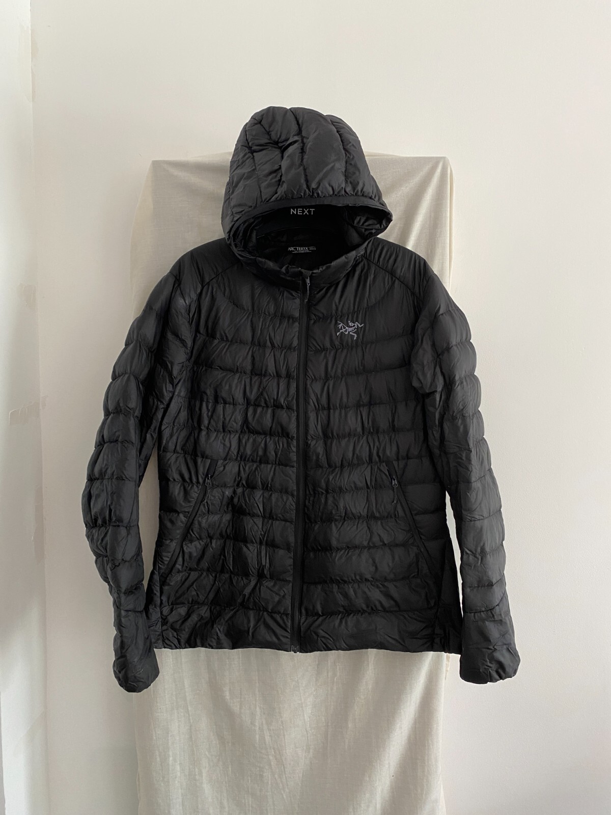 Piumino ARC'TERYX CERIUM LT nero con cappuccio taglia L