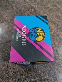 SNK Neo Geo Mini International US Console w/40 Games - New and Sealed