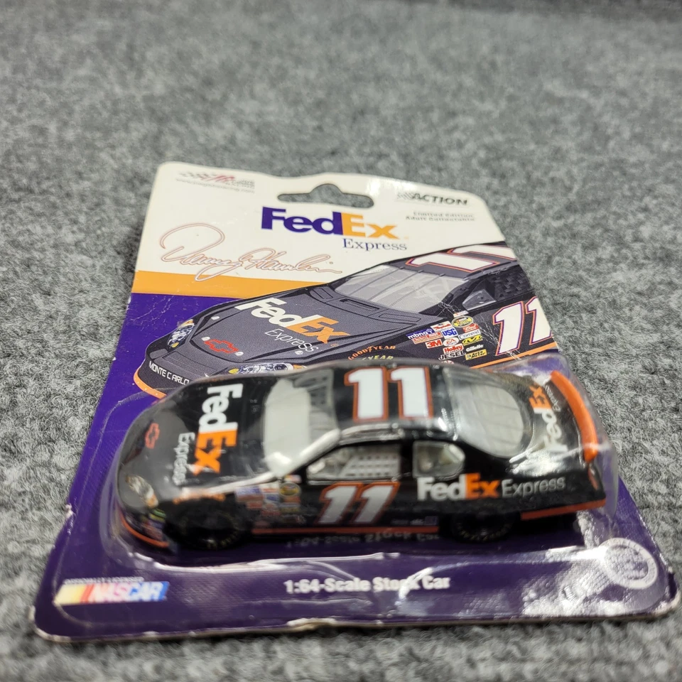 Denny Hamlin #11 2006 FedEx Express 1:64 acción diecast Gibbs nuevo en caja Foto 2 de 4
