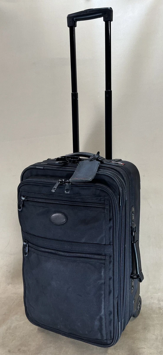 Kirkland Signature 22 Upright Carry On Expandable Wheeled Suitcase Black
