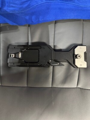 SmallRig Universal Quick Release Tripod Adapter Plate VCT-14