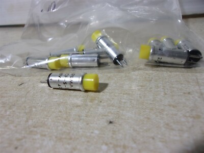 NEW Dialco C-Lite Dialco Panel Indicator Lights Yellow Lot of 10 *FREE SHIPPING*