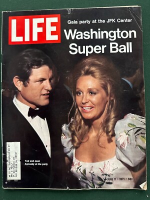 LIFE Magazine June 11 1971 Ted Kennedy Frank Lloyd Wright Juan Corona Curtis Tar