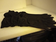 Beautiful Vintage pair of womens black evening gown gloves soft Nylon 11 buttons