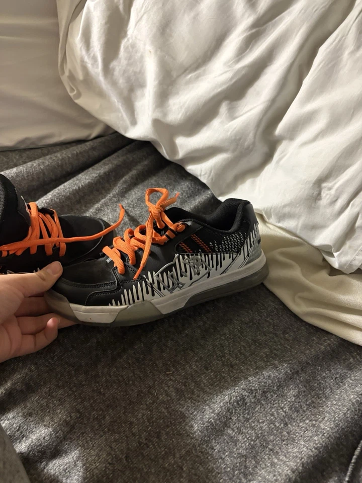 Zapatos Ken Block DC blancos y negros talla 7,0 usados un poco Foto 2 de 3