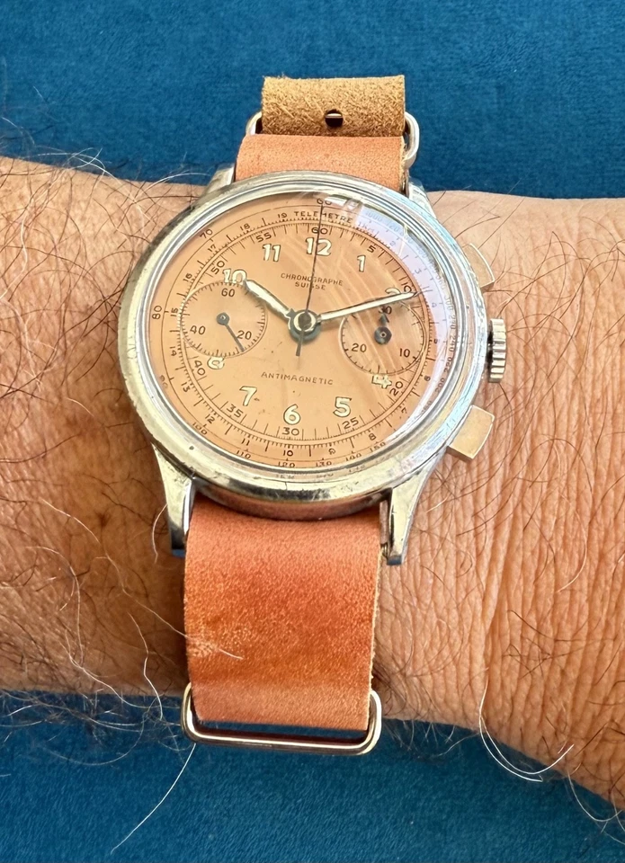 Chronographe Suisse Vintage Utilitarian Wrist Watch Very Unique Coral Dial Color - Image 2 of 4