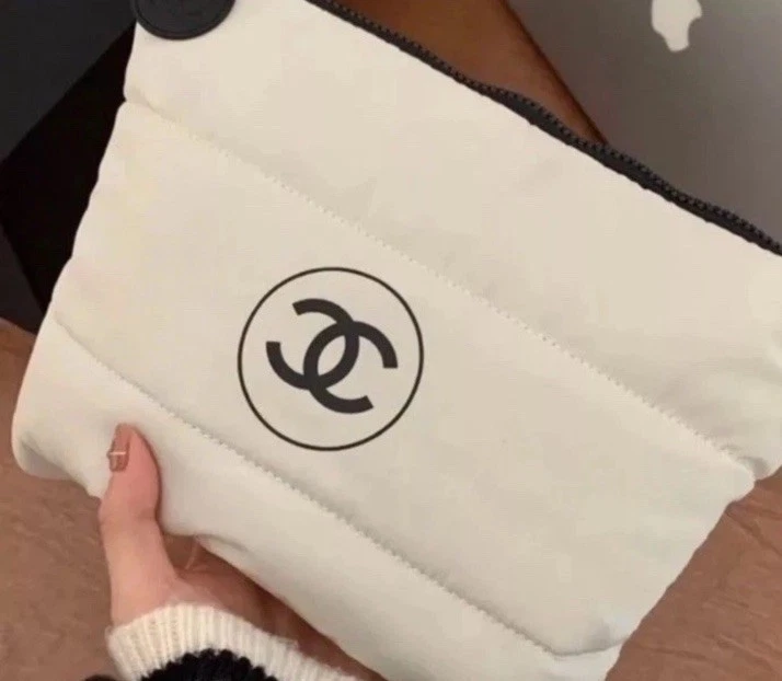 Beauty Pouch VIP New Chanel Cosmetic Makeup Case Organizer - Image 2 of 4