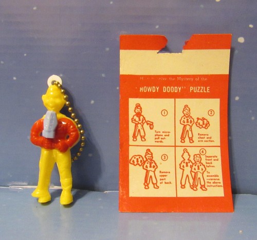 Howdy Doody Puzzle Key Chain Vintage 1950'S Yellow Red Blue