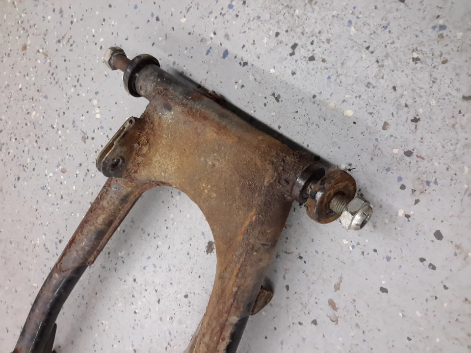 HONDA CB360T CB 360 T CB360 поворотный рычаг с поворотным болтом задние втулки - Изображение 2 из 4