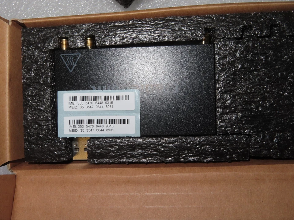 CRADLEPOINT INC 2100 LPE VZ AER 4G LTE 3G CDMA Cellular Router - Image 2 of 4