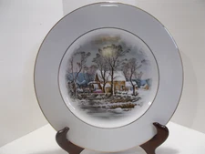 Avon 1981 Currier and Ives Winter Snow Scene Exclusive Dinner Plate Porcelain