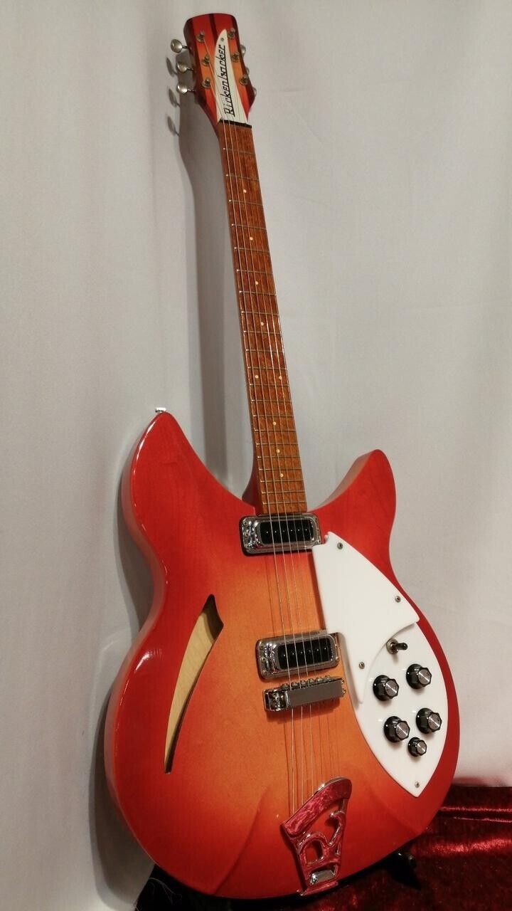 Rickenbacker 330 FG Fireglo Made in USA 1975 Vintage Semi Hollow Electric Guitar