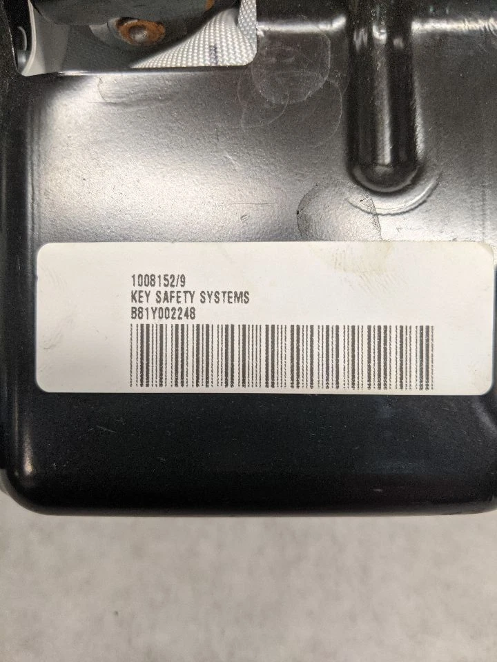 Used Instrument Panel Air Bag fits: 2009 Audi TT front driver knee Grade A - Imagem 4 de 4