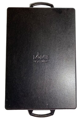 Lodge BW13C x 13 Inch Seasoned Cast Iron Casserole Pan