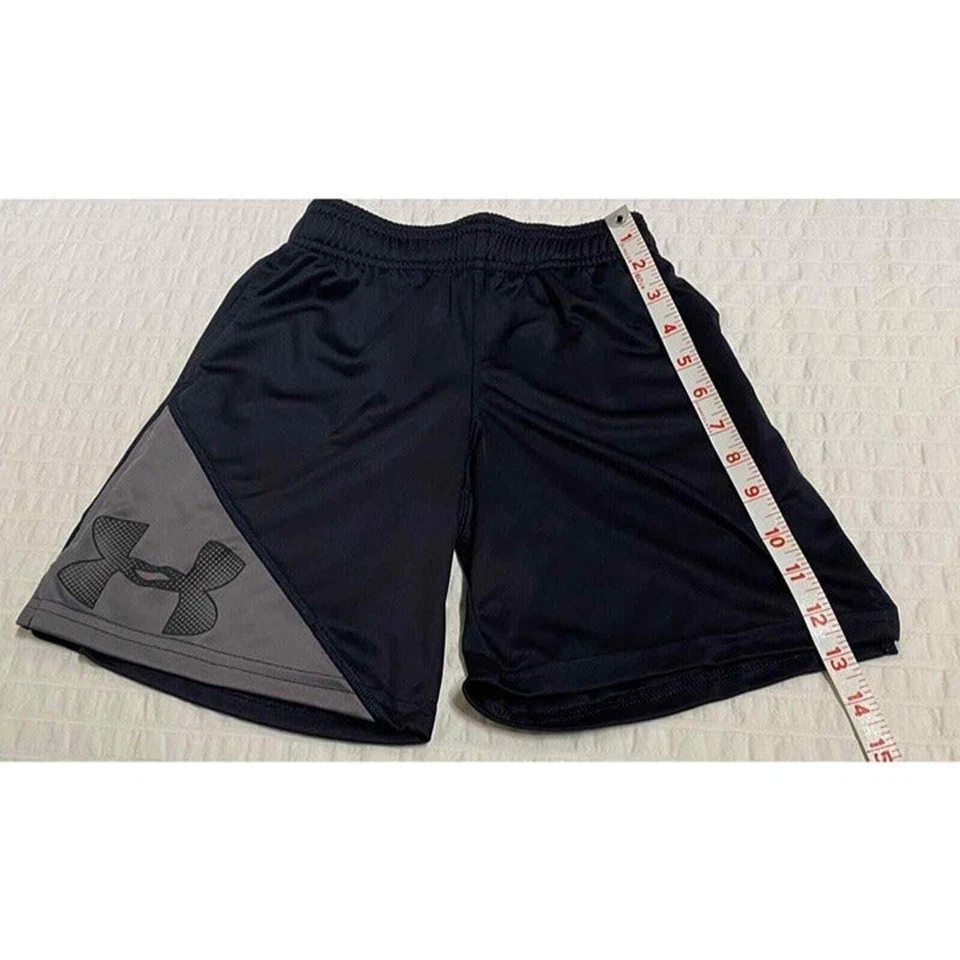 Under Armour Boys Athletic Shorts XS - Image 2 of 4