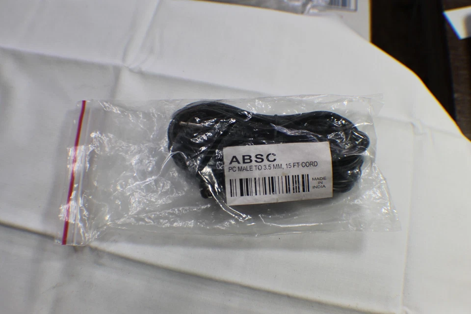 Sync Cord - 15ft STRAIGHT PC SYNC TO 3.5mm STRAIGHT MONO MALE JACK - NEW - Image 2 of 3