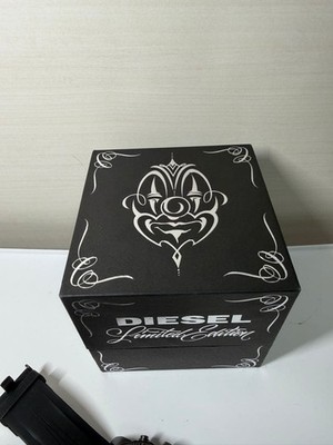 Diesel x Mr. Cartoon Limited Edition Watch DZMC0001 Near Mint 3800