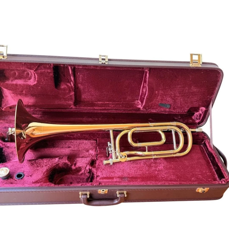 Bajo tenor trombón BESSON SOBERAN 944 usado Japón #01 Foto 4 de 4