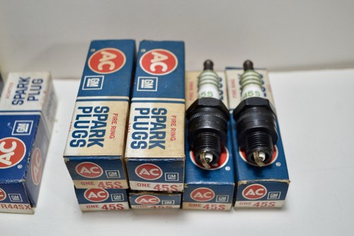 NOS AC Delco GM Acniter Spark Plugs R44,45SR,46N Mixed Lot - Picture 5 of 7