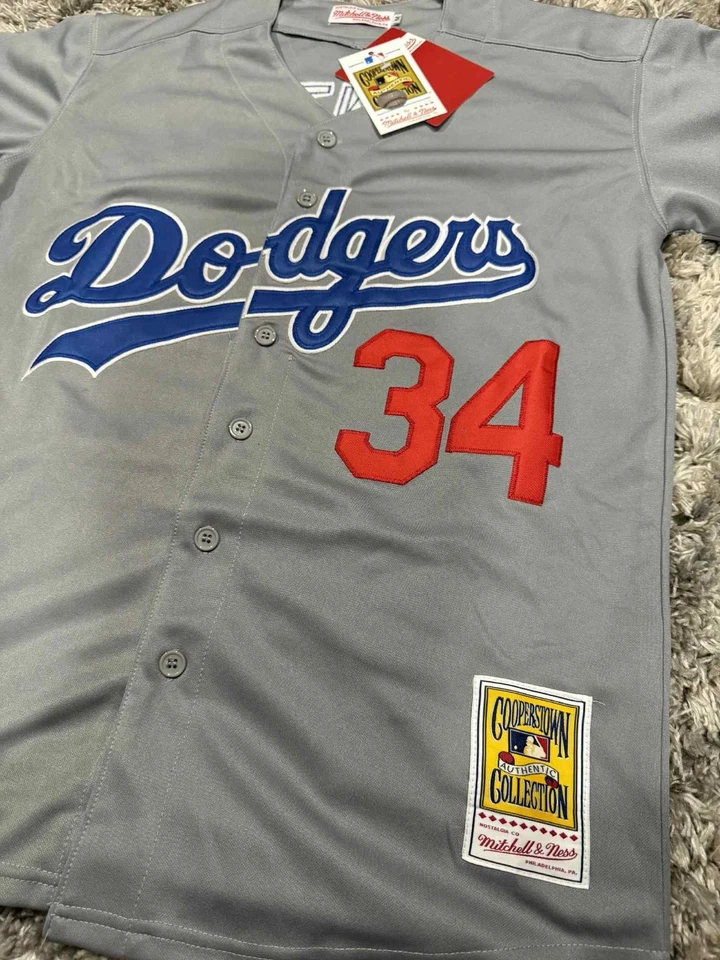 FERNANDO VALENZUELA #34 Los Angeles Dodgers World Series Baseball Jersey - Image 4 of 4