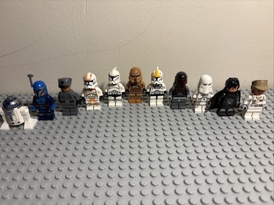 LEGO Star Wars Minifigure Clones, Mandalorians, and More