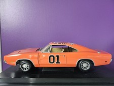 Dodge Charger GENERAL LEE Shérif fais moi peur / The Dukes of Hazzard ERTL 1/18
