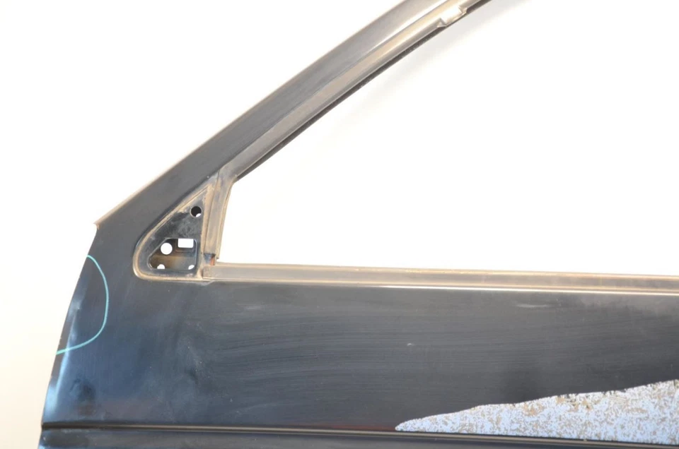 93-95 Nissan Pickup D21 6 Cylinder 4WD Black Driver Left Front Manual Door Shell - Image 4 of 4