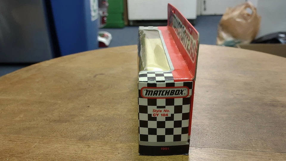 Matchbox Transporters Super Star 1991 1:87 #10 Derrike Cope/Purolator coche rosa Foto 4 de 4