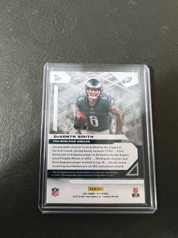 2021 Philadelphia Eagles ROOKIE DeVonta Smith Panini XR TRIPLE PATCH AUTO 21/25 - Image 2 of 2
