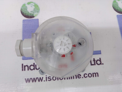  Sensortechnik 930.86 Climair Air Differential Pressure Switch 2.50-0.50 PA #T6