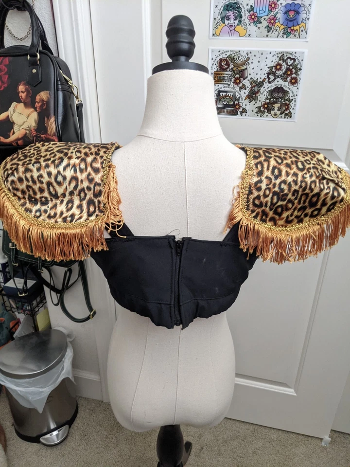 Top Disfraz Negro y Dorado - Talla Pequeña Foto 3 de 3