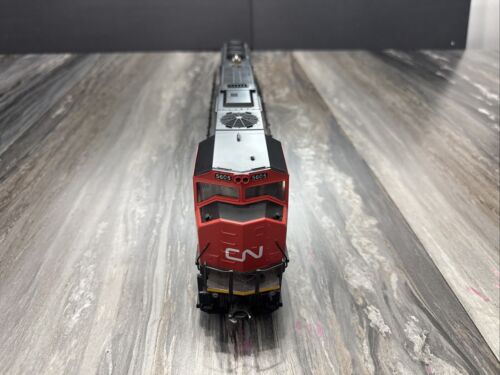 MTH Premier 20-2155-1 Canadian National SD-70 MAC Diesel 5605 PS.1 - Picture 9 of 12