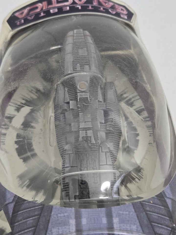 太空堡垒卡拉狄加钛压铸孩之宝 2006 微型机器 密封损坏 — 第 3/4 张图片