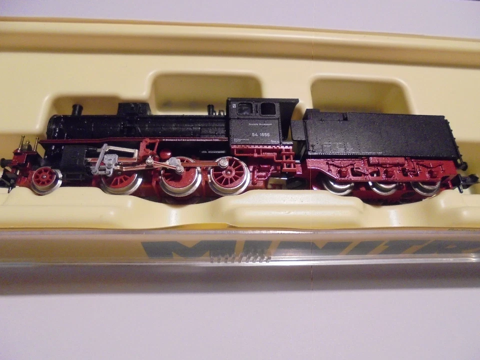 Minitrix N, 51-2902-00, BR 54, Nr. 54 1556 der DB, neu, schwarz, OVP