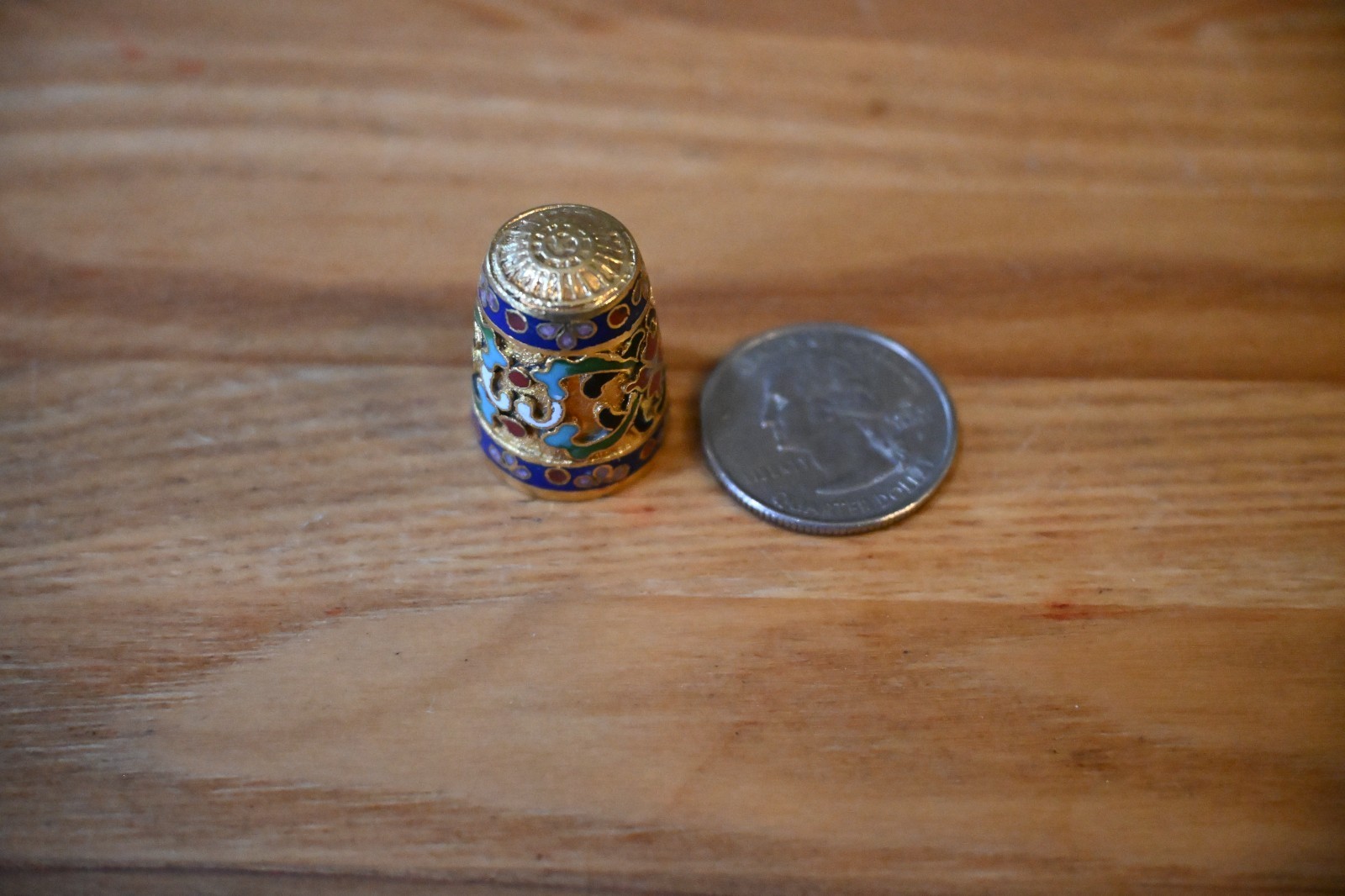 Vintage cloisonné enamel thimble brass flower motif