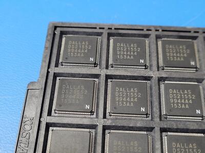 (1 PC) DS21552LN Telecom IC Single-Chip Transceiver 100-LQFP (14x14)