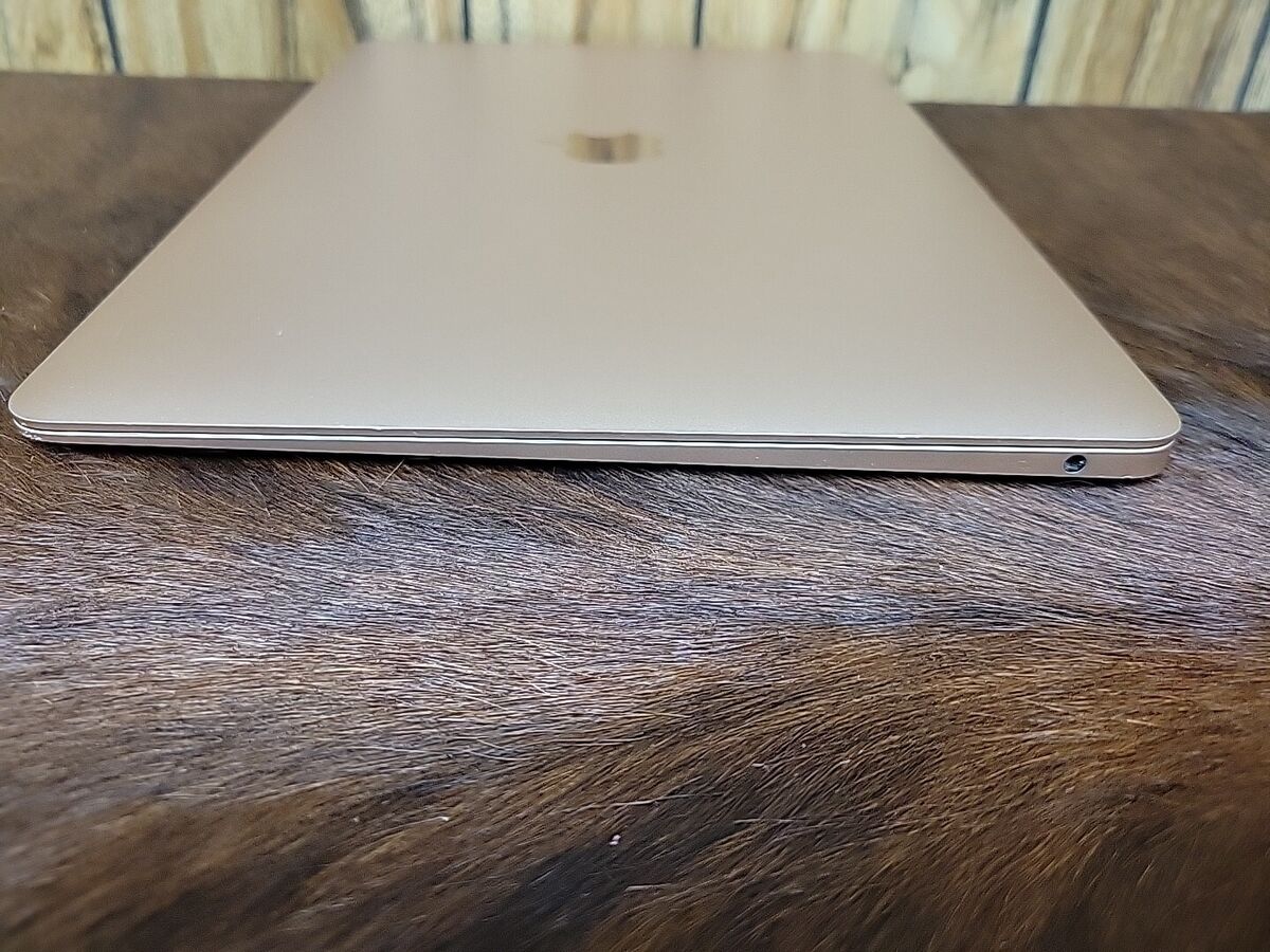 Apple MacBook Air 13 Apple MacBook Air 13