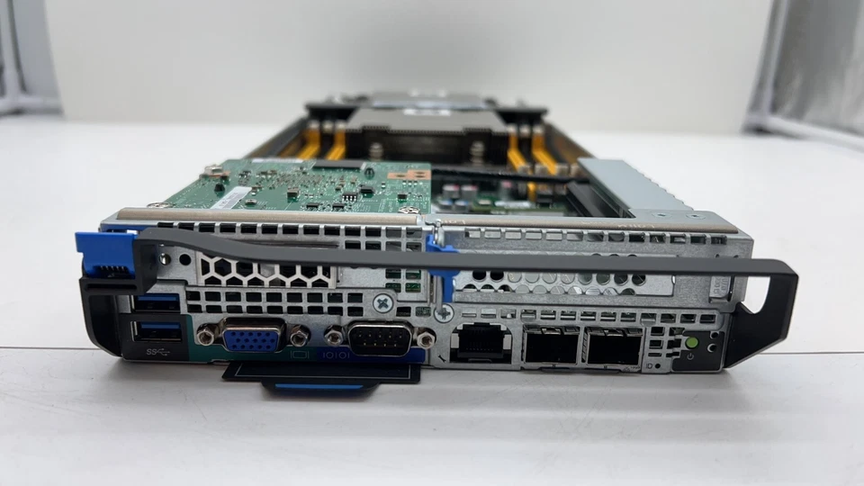 QuantaPlex T41S-2U 2U BAREBONE NODE Motherboard HEATSINK CHASSIS W/ 64GB SSD - Image 2 of 4