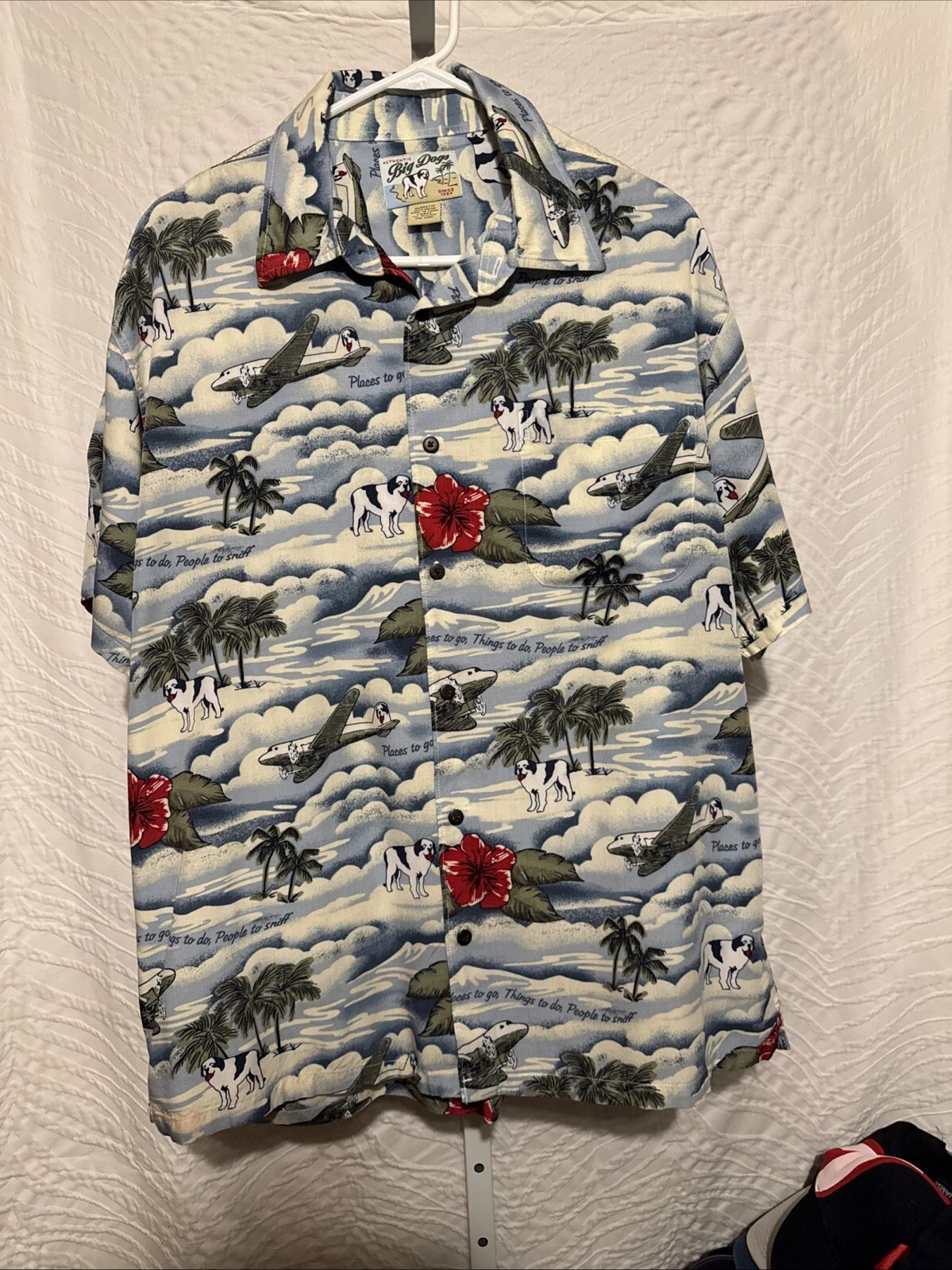 Big Dogs Size L Short Sleeve Button Up Hawaiian Shirt Colorful