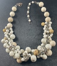 White House Black Market Signed Vintage White Howlite Bib Necklace 16” Flowers