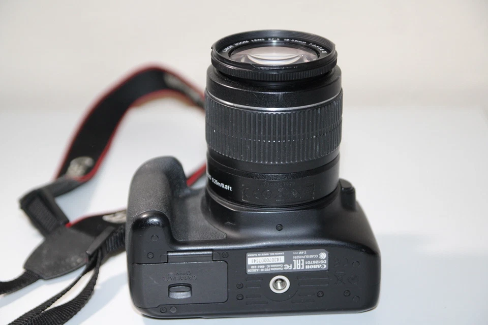 Canon EOS 4000D, foto 4 di 5