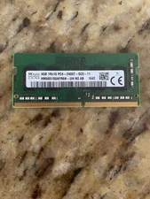 SK hynix HMA851S6AFR6N-UH DDR4 SDRAM 260 Pin Memory Module